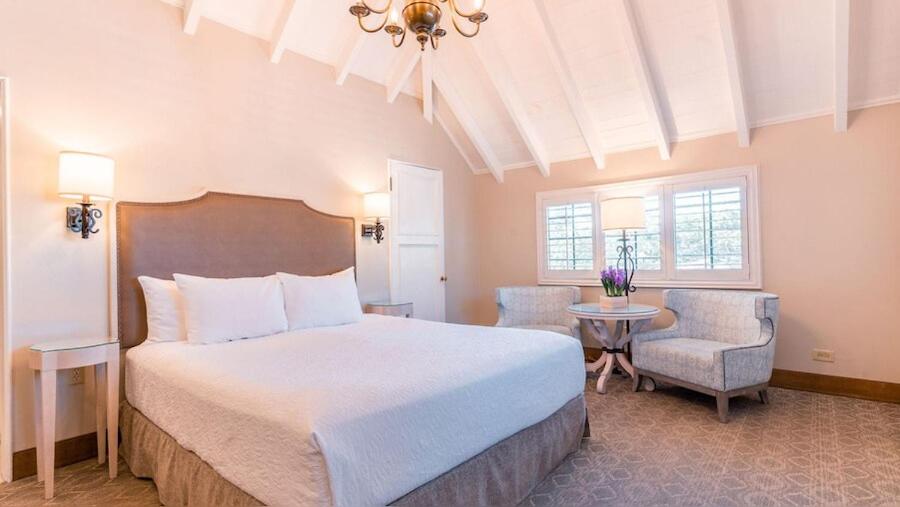 Normandy Inn - 