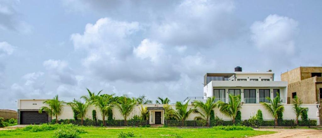 Zahrada ubytování Villa Complexe Luxueux Saly-Malikunda