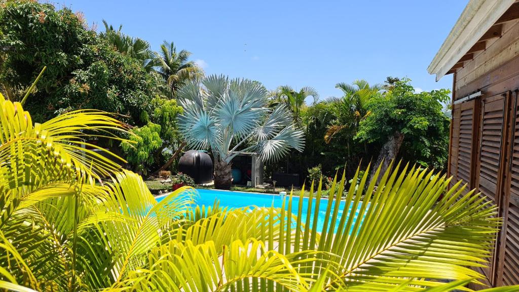 Πισίνα στο ή κοντά στο Villa Bel Arbre