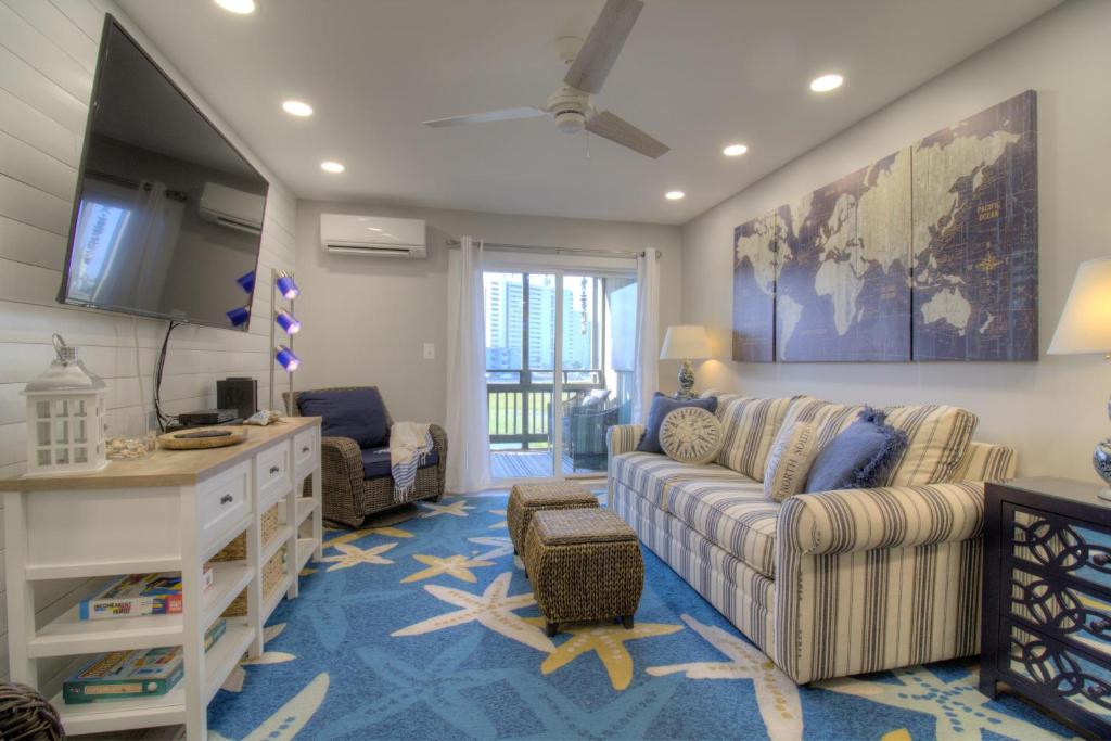 Μια τηλεόραση ή/και κέντρο ψυχαγωγίας στο Mariner's Cove - A 202