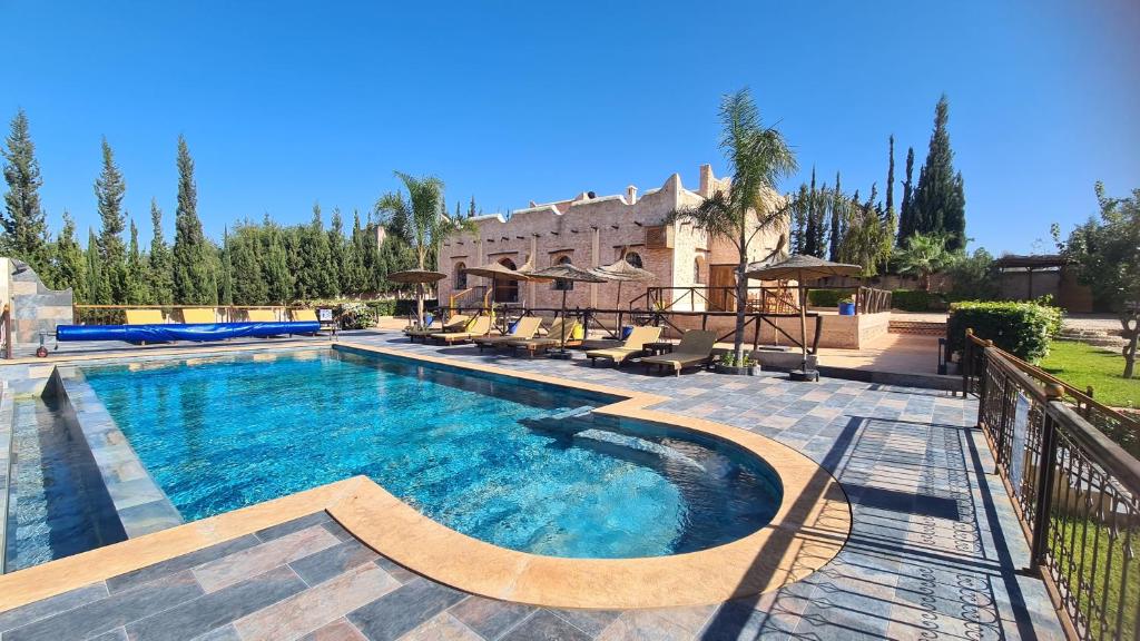 Πισίνα στο ή κοντά στο Villa AMMA, piscine chauffée