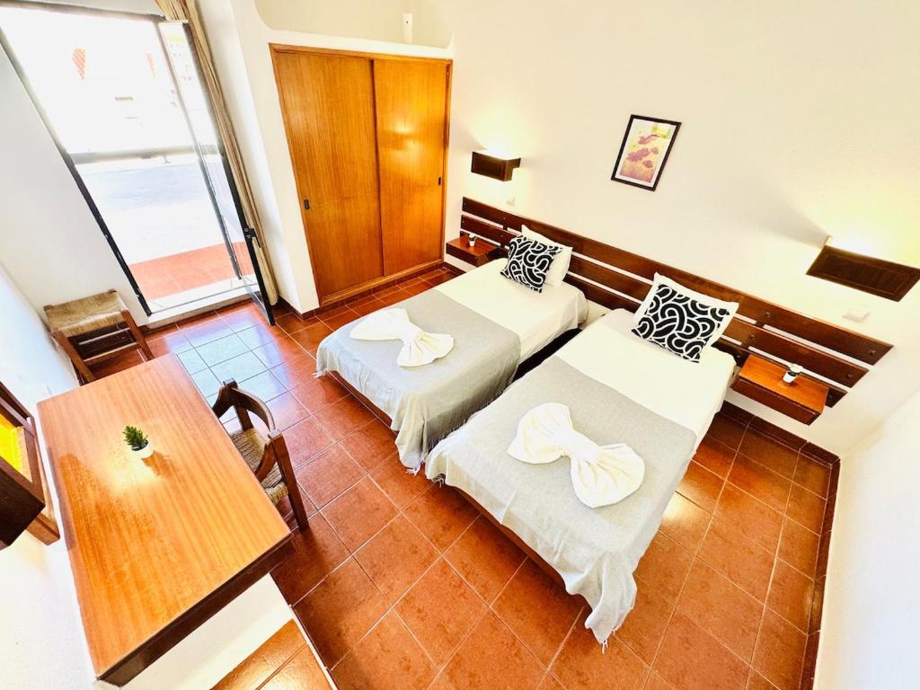 Condominio privado T1 Rua da Oura