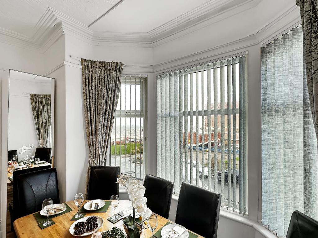 Granada Apartments Derby Road - 