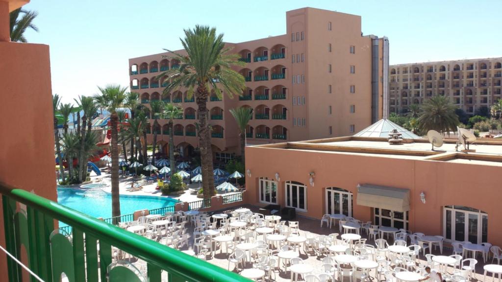 Bazén v ubytování Hotel Marabout - Families and Couples Only nebo v jeho okolí