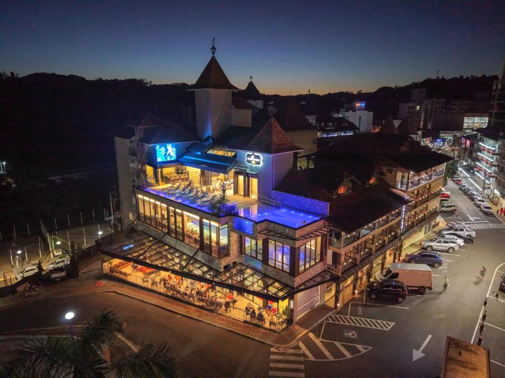 Hotelli naabruskond või selle läheduses asuv naabruskond