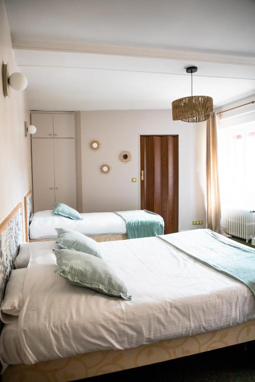 Hôtel La Batisse - Habitación Triple