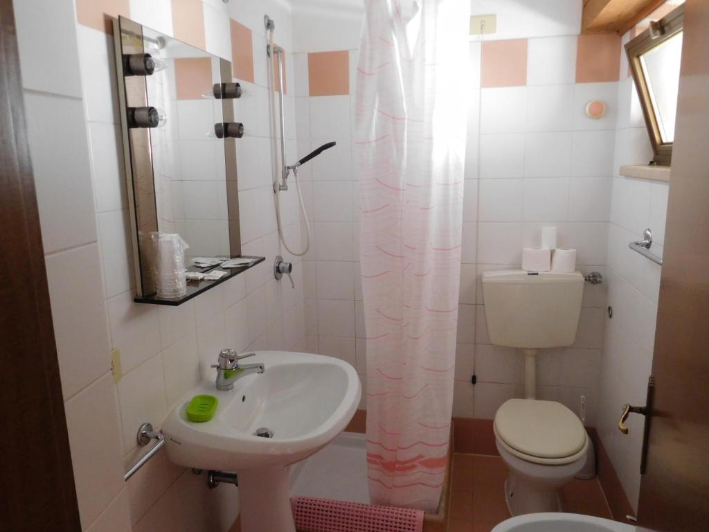 Koupelna v ubytování Antico Albergo Sant'Antonio
