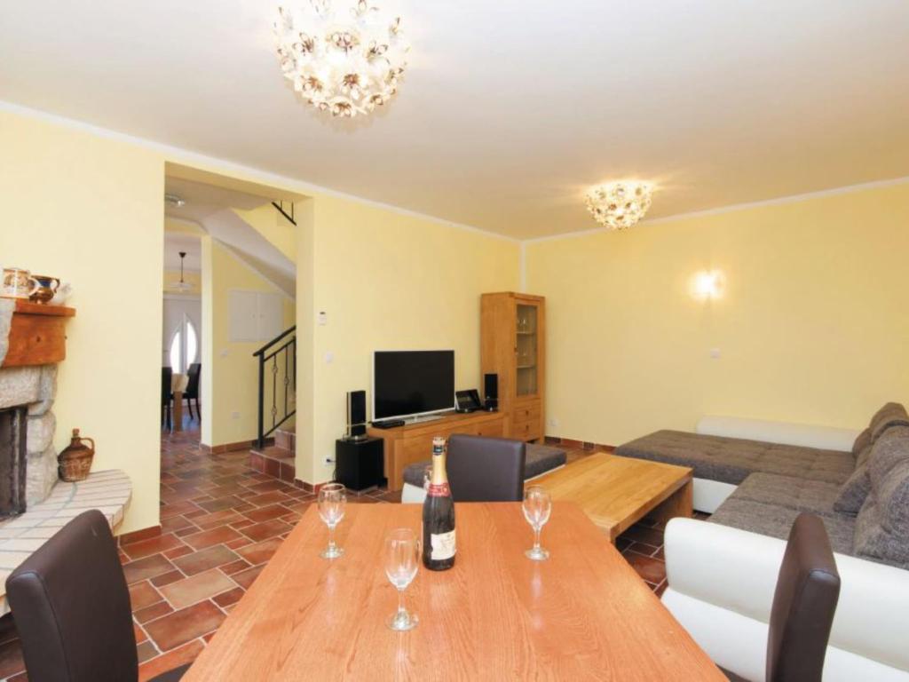 Holiday Home Boni Rab