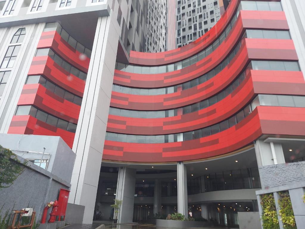 Το κτήριο όπου στεγάζεται  το διαμέρισμα