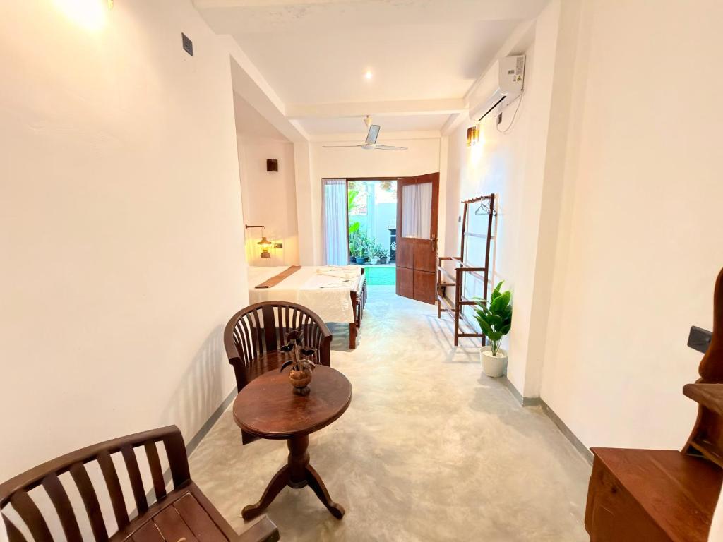 Ocean Air Guesthouse and Villa Weligama - MINUTE TO WAVES - 1