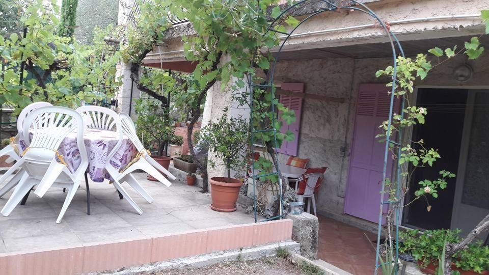 Zahrada ubytování Ma Vie La