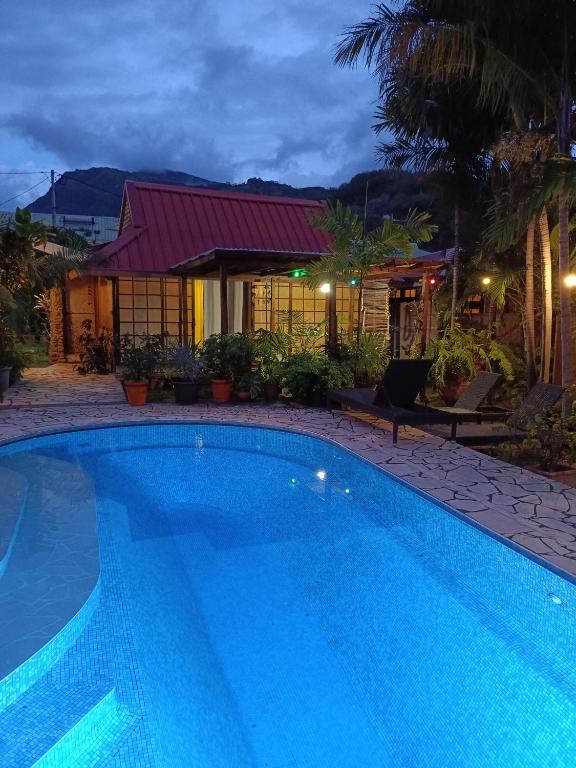 Piscina a Fare Cocoon o a prop