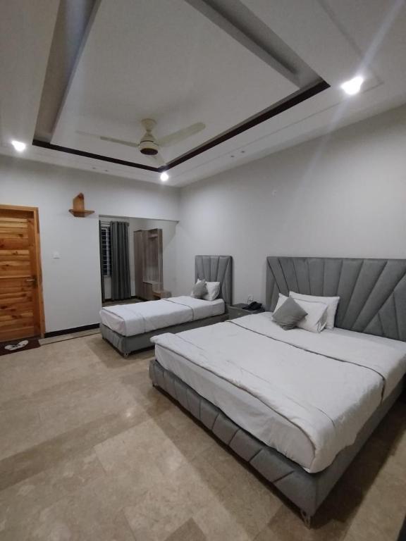 Φωτογραφία από το άλμπουμ του Shah Continental Hotel & Resturant σε Mānsehra