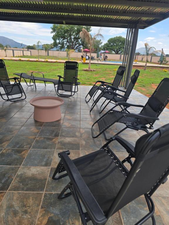 Fotografie z fotogalerie ubytování KGADITSE ROAD LODGE v destinaci Moletlane