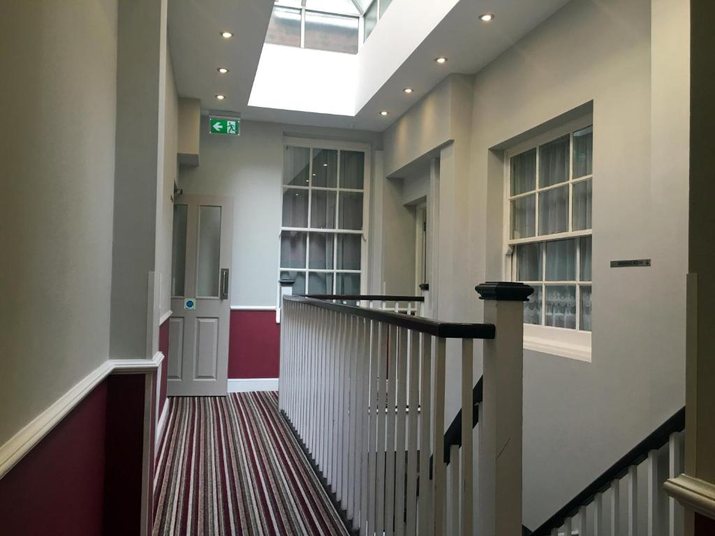 Royal Cambridge Hotel - Resim 12