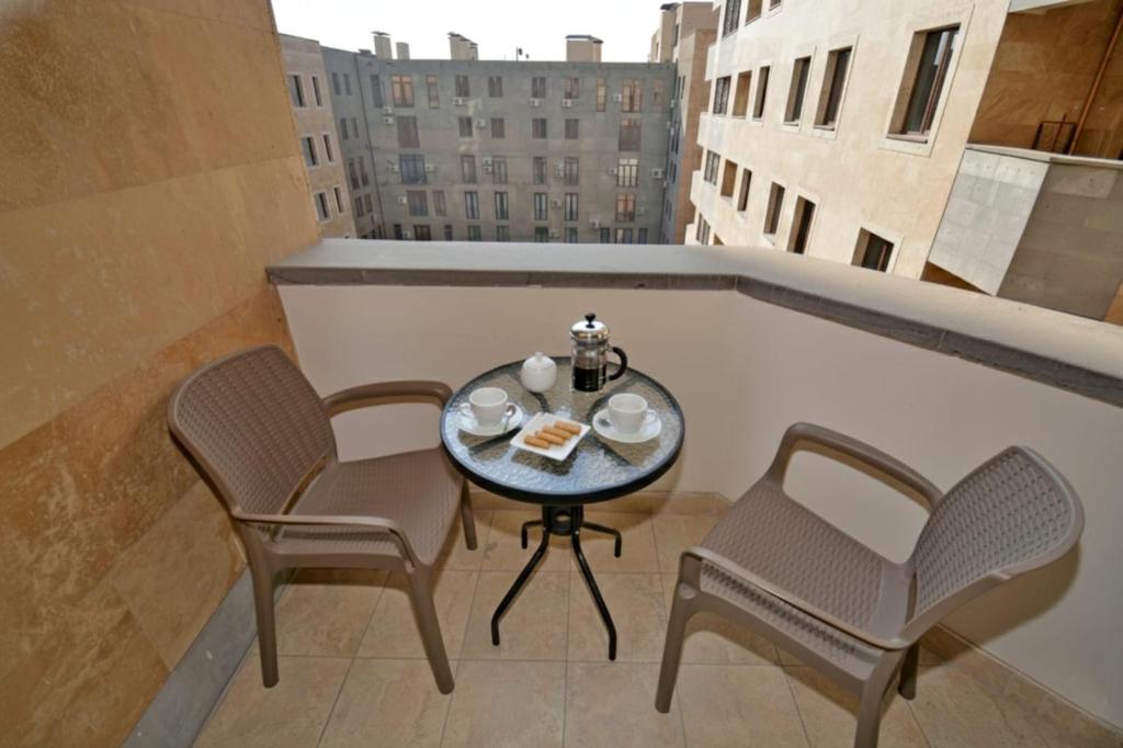 Balkón nebo terasa v ubytování Your Yerevan Home