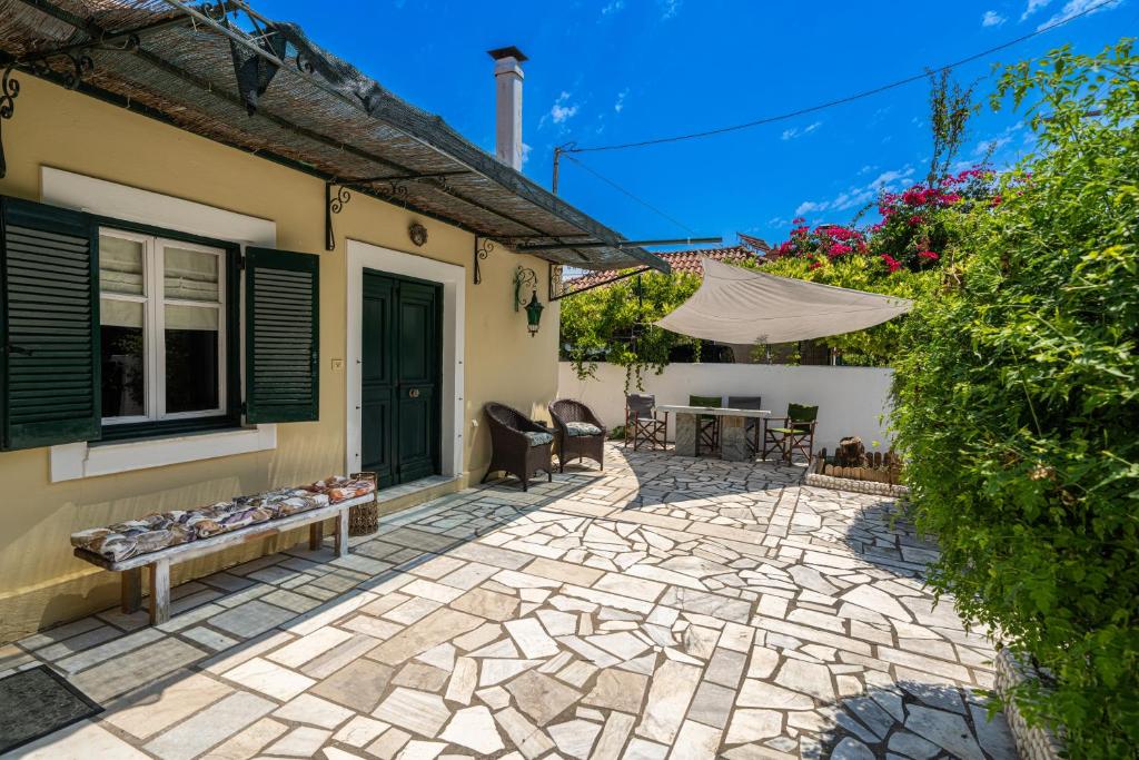 Budova, kde se prázdninový dům nachází