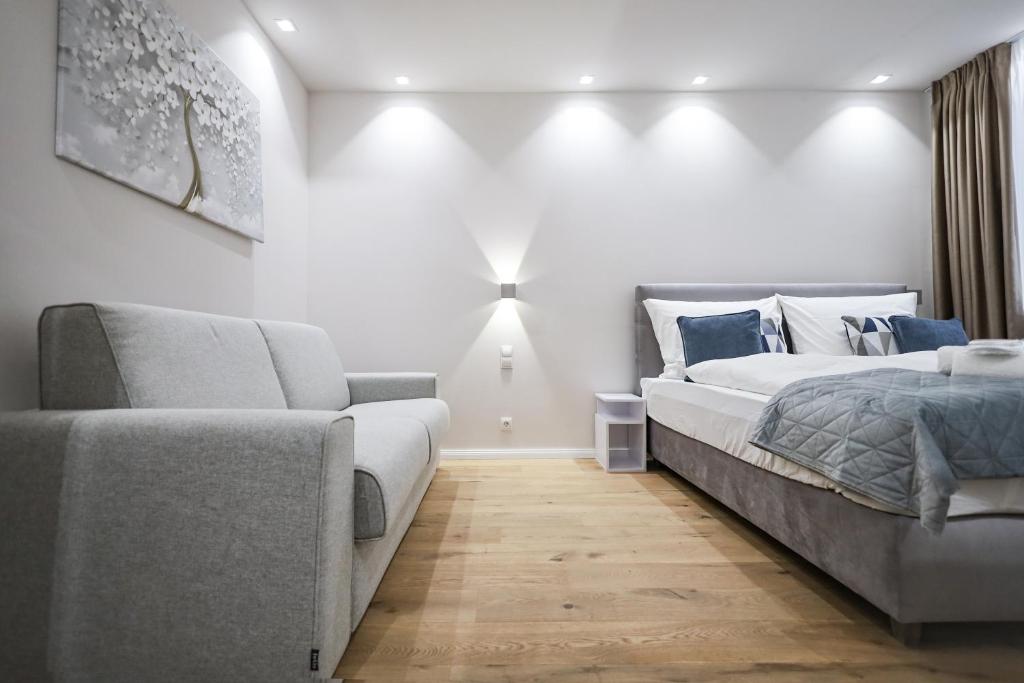 2 BDR - Apartment Gold, right near Schönbrunn Palace