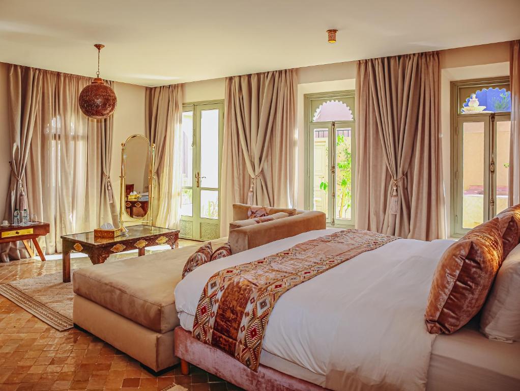 Voodi või voodid majutusasutuse Kasbah La Moun Luxury Riad & Spa toas