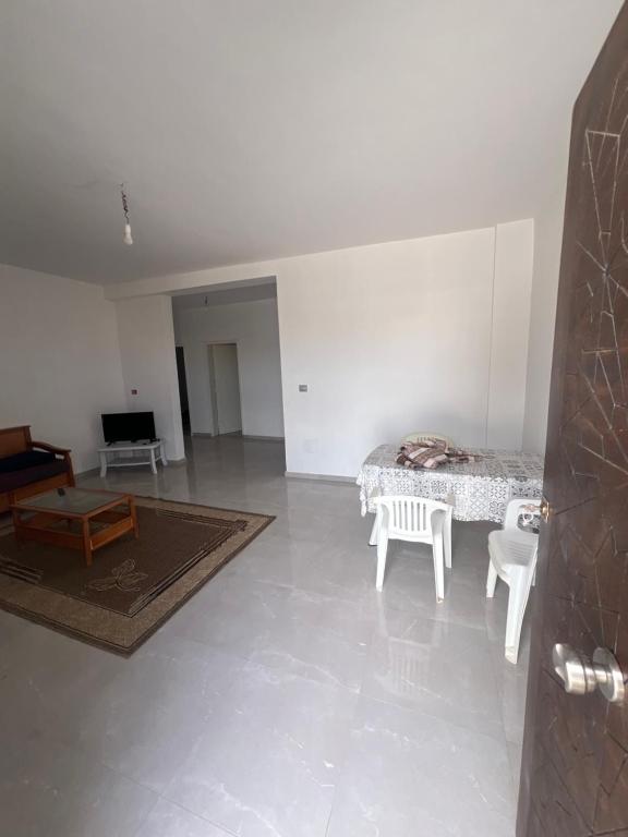 Μια τηλεόραση ή/και κέντρο ψυχαγωγίας στο Dar anas