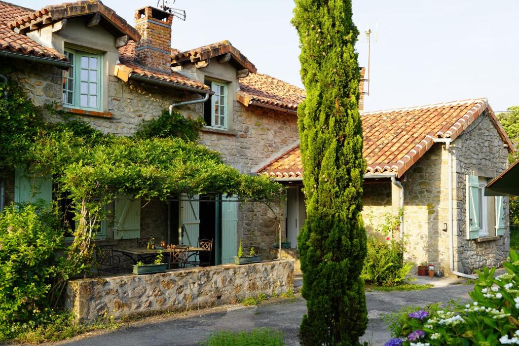 Budova, kde se prázdninový dům nachází