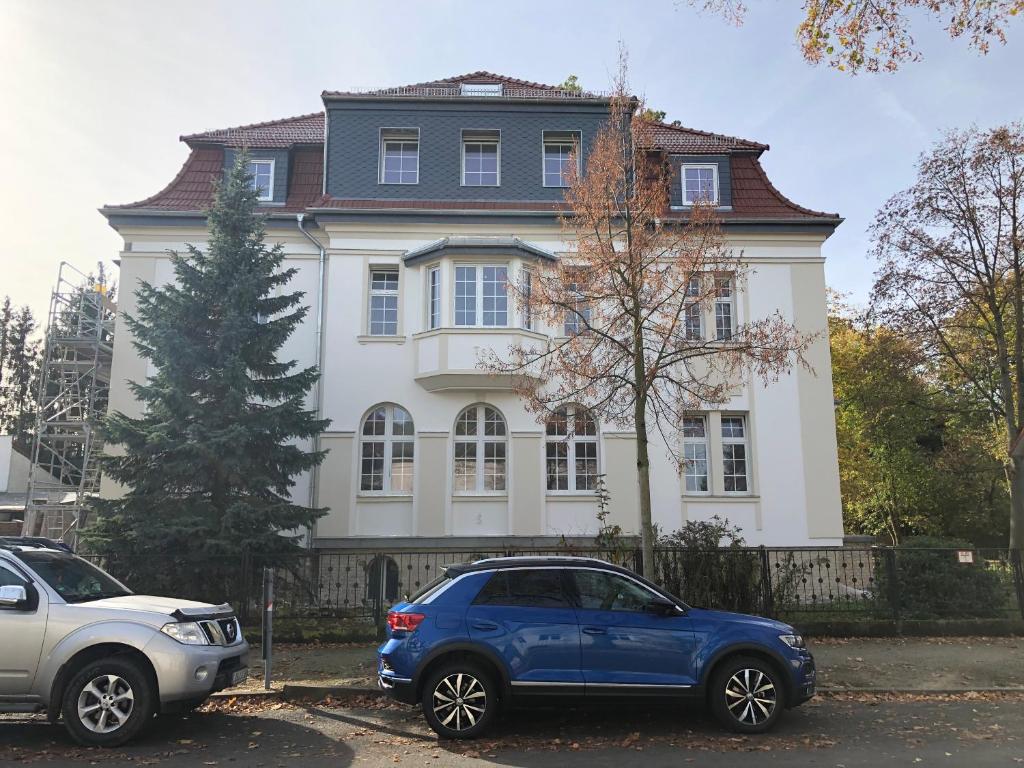 Το κτήριο όπου στεγάζεται  το διαμέρισμα