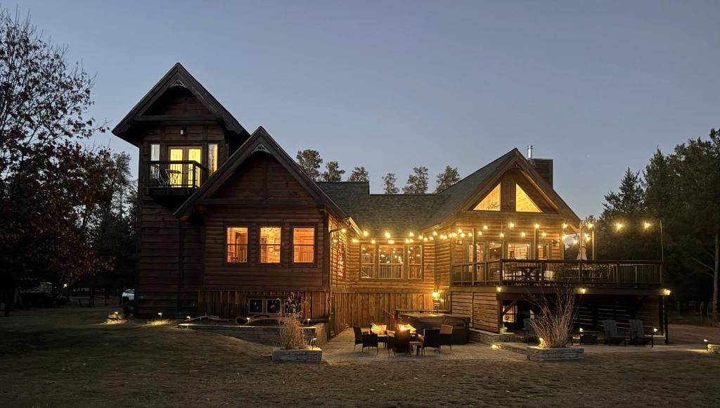 Το κτήριο όπου στεγάζεται  η παραθεριστική κατοικία