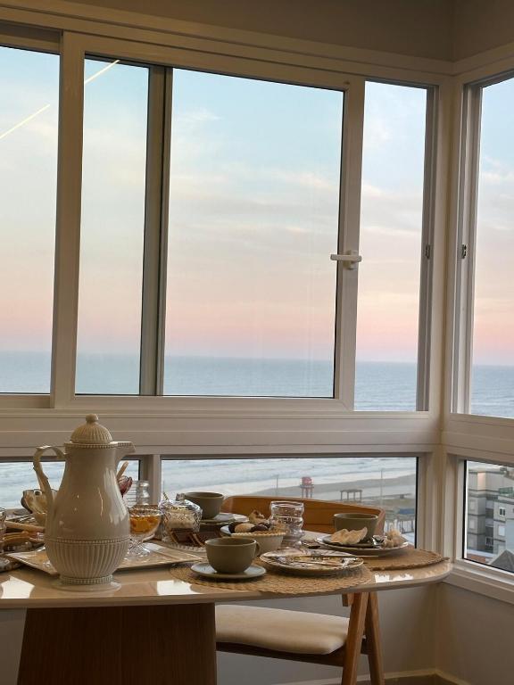 Γενική θέα στη θάλασσα ή θέα στη θάλασσα από  αυτό το διαμέρισμα