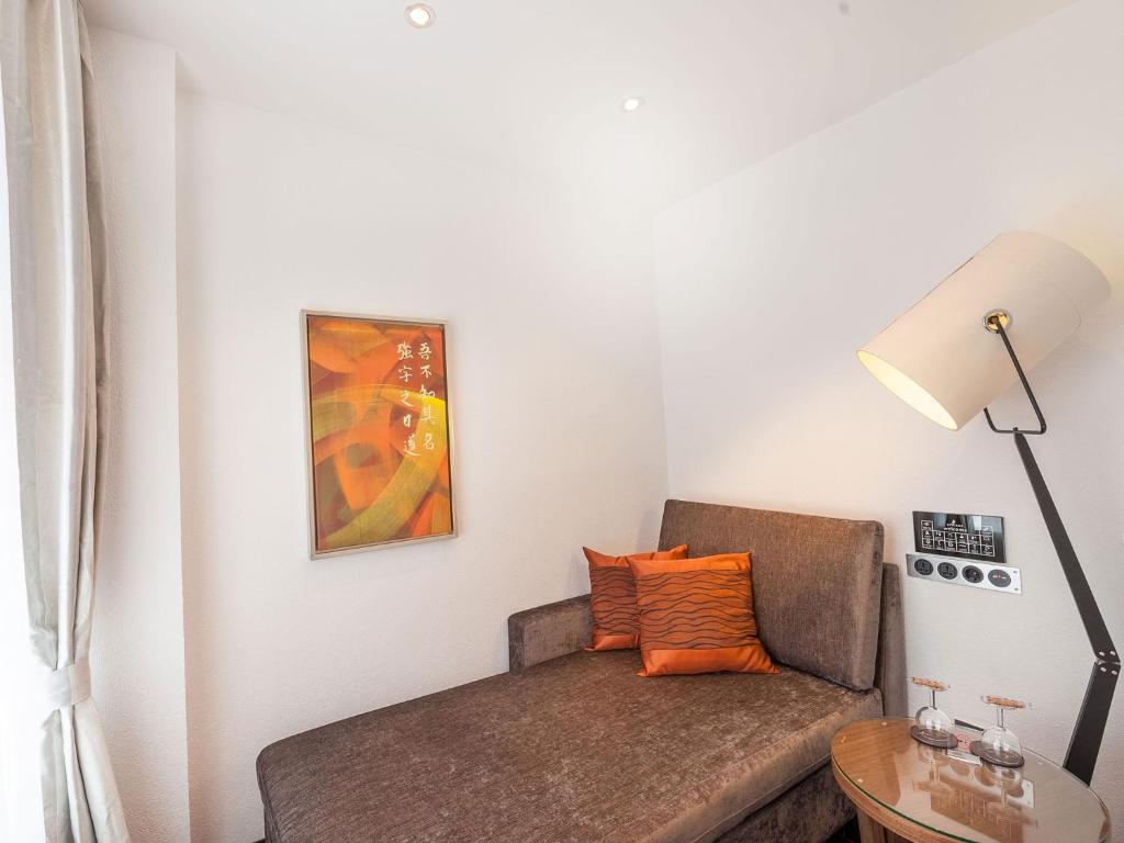 Posezení v ubytování arthausHOTEL