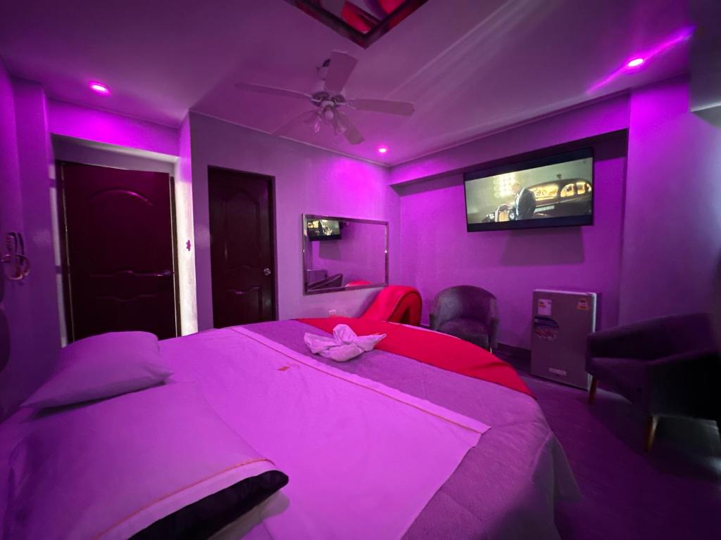 Postel nebo postele na pokoji v ubytování Hotel Hyds