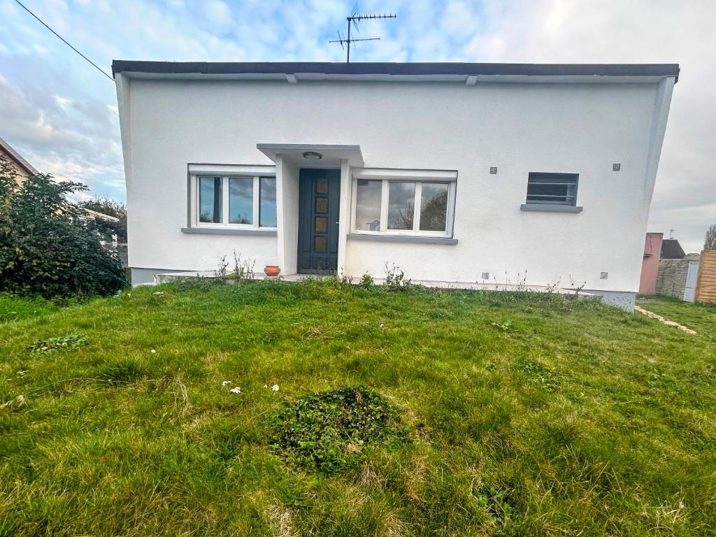 El edificio en el que está la casa vacacional