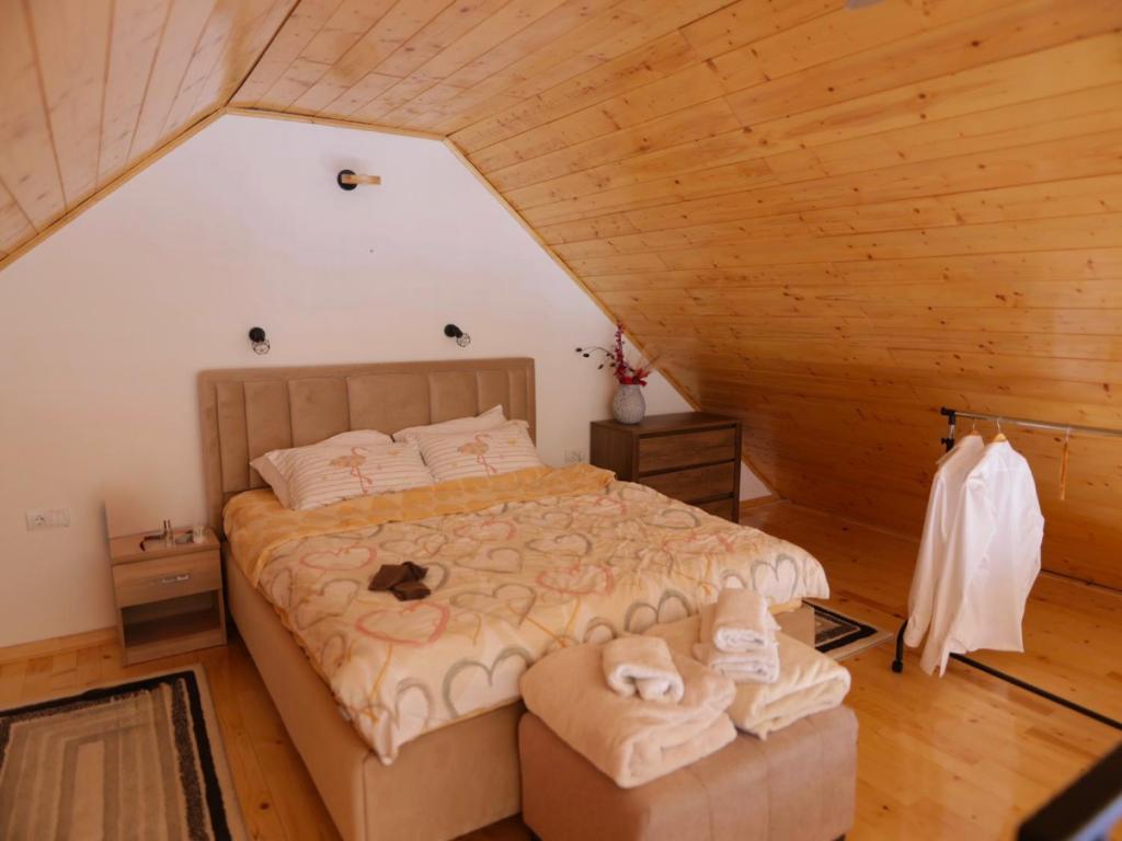 Postel nebo postele na pokoji v ubytování Planinska kuća Lastino gnezdo