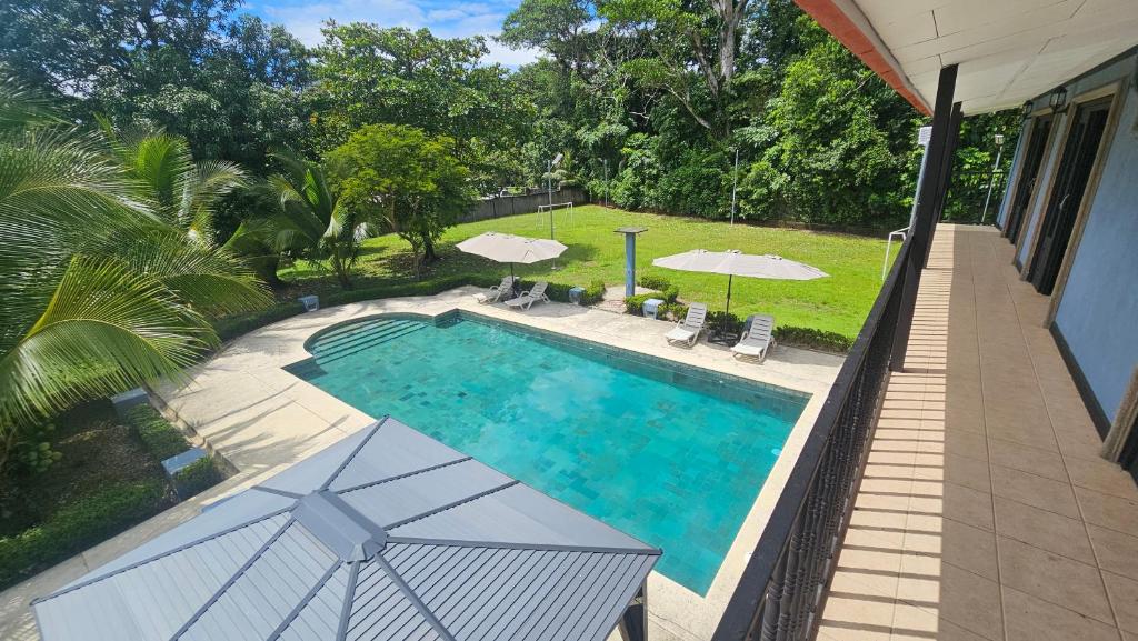 Bazén v ubytování Casa Lapa Herradura nebo v jeho okolí