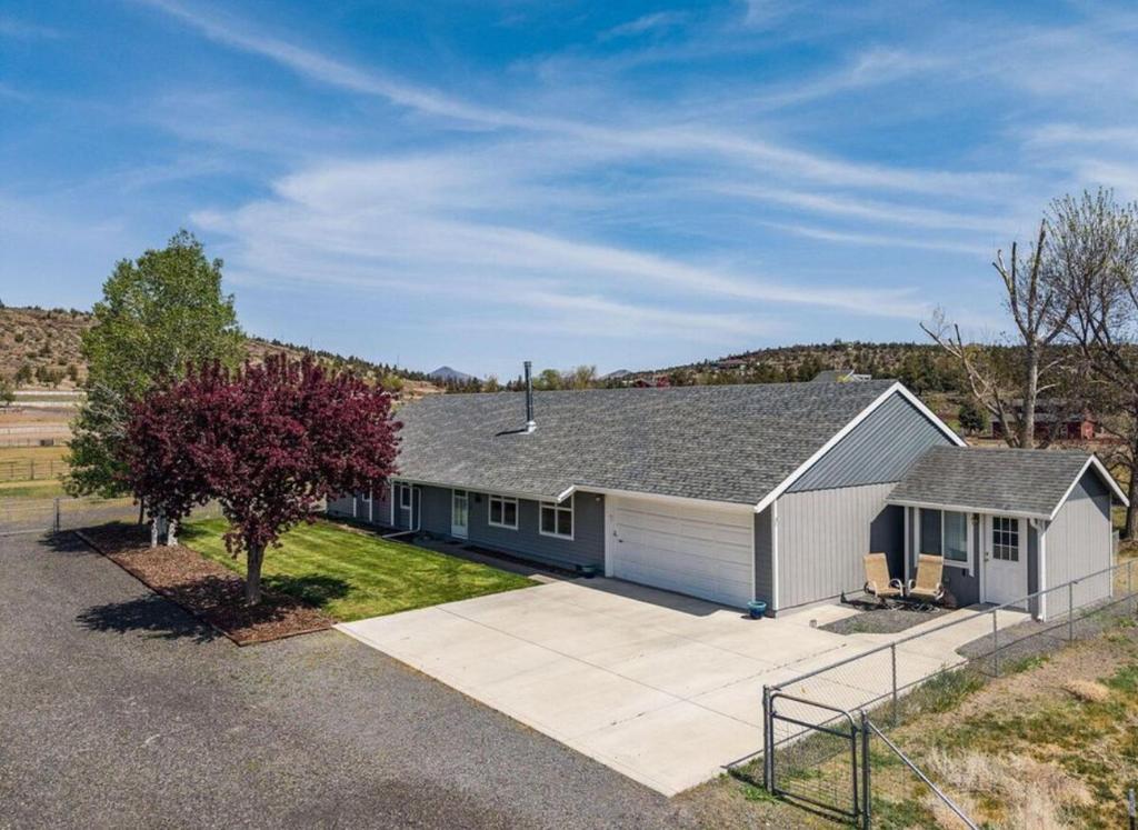 Budova, kde se prázdninový dům nachází