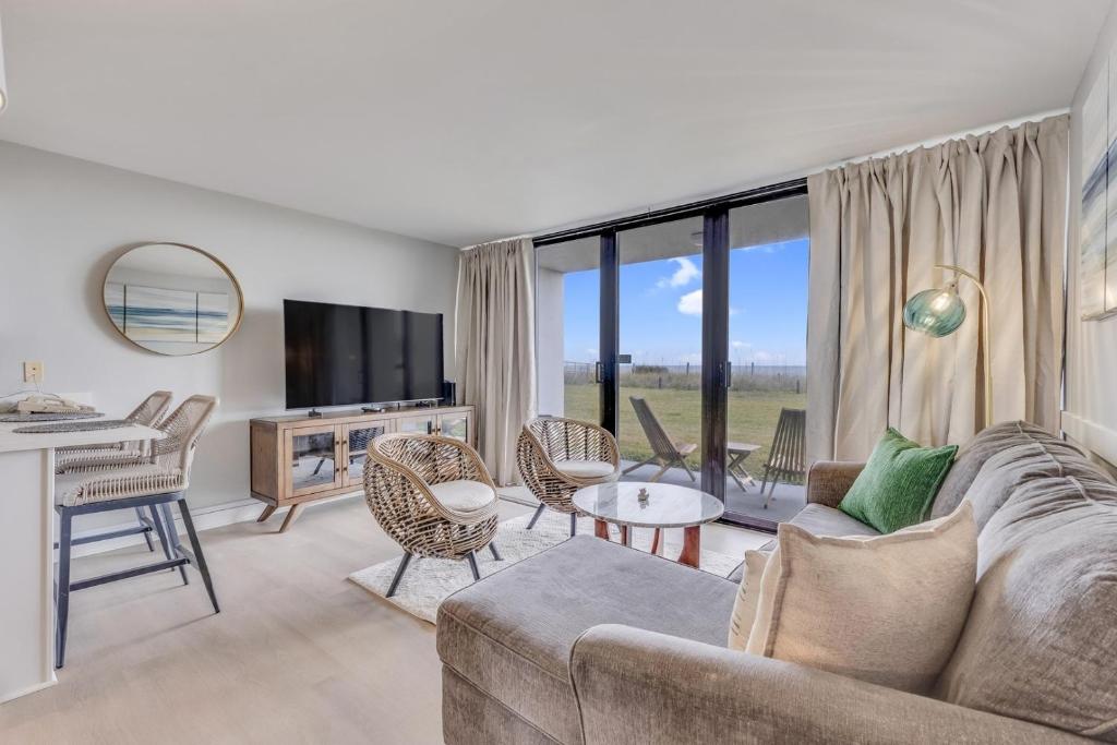 TV/trung tâm giải trí tại 0104 Seagrass Retreat condo