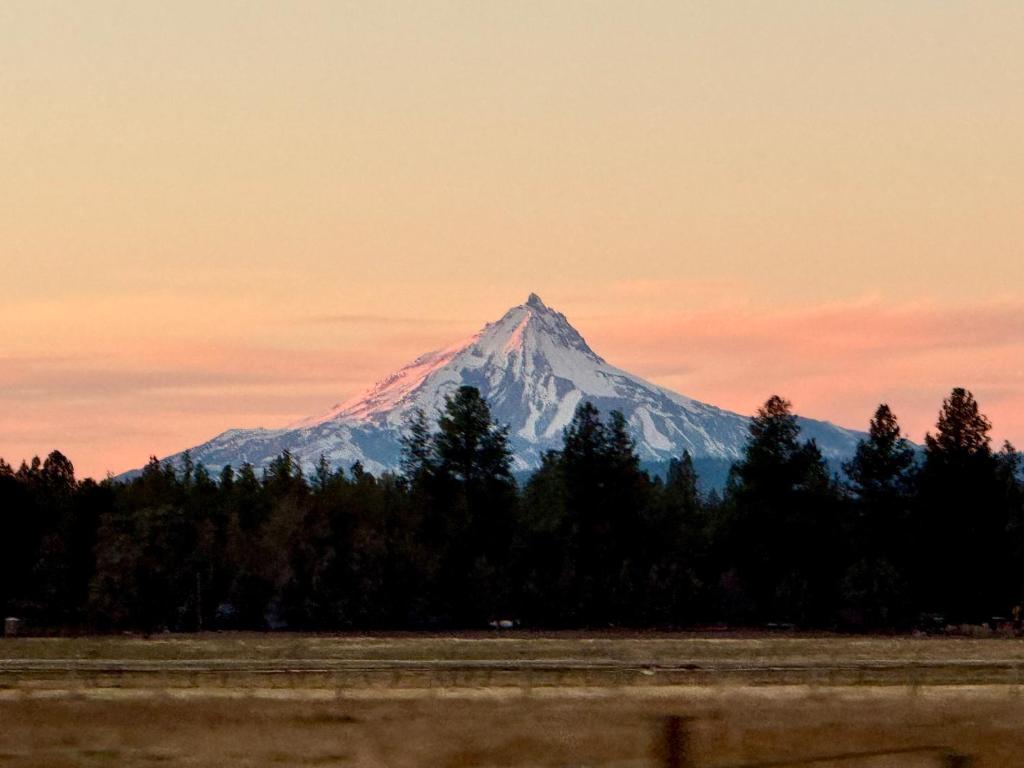 雷德蒙德Stable House INN - Charming Country Retreat的相册照片