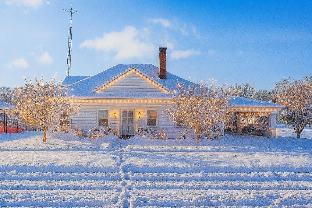 Christmas Getaway Near Bardstown Hot Tub & Outdoor Firepit v zimě