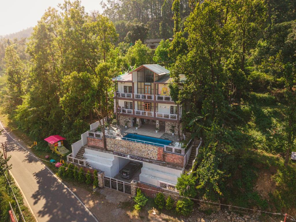 Swimmingpoolen hos eller tæt på Amara Woods Villa