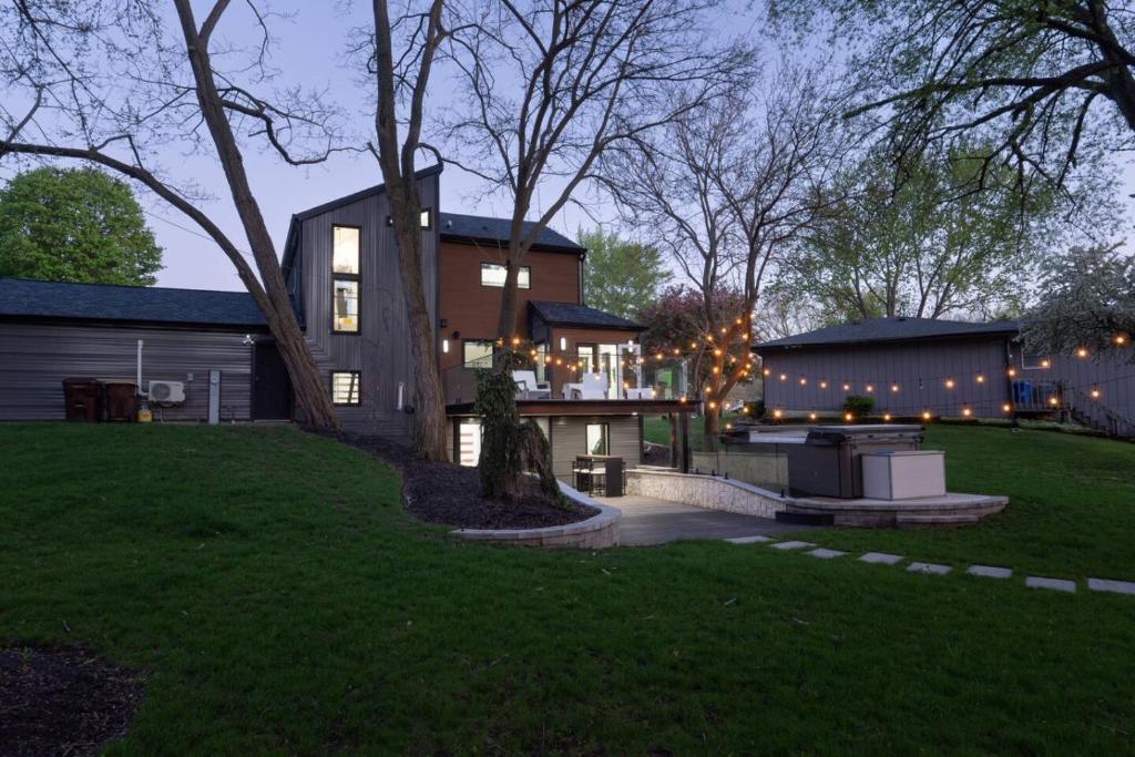 Το κτήριο όπου στεγάζεται  η παραθεριστική κατοικία