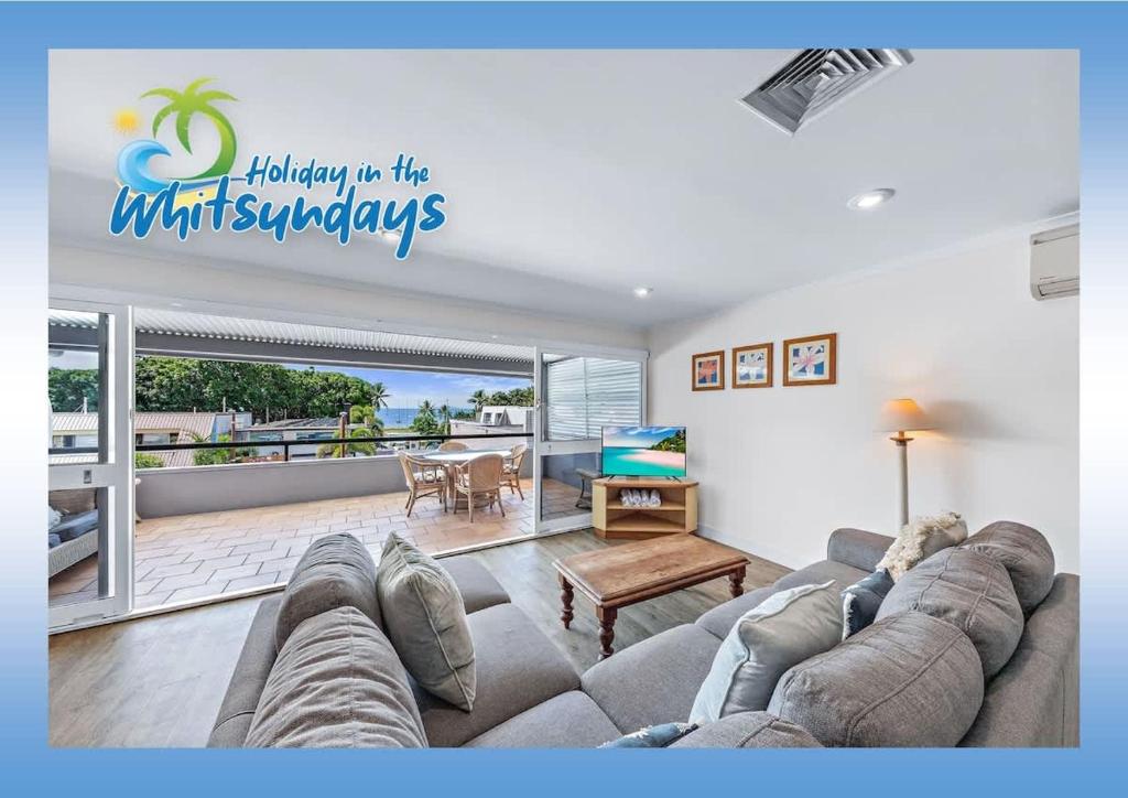 Posezení v ubytování Blue Lagoon Airlie Beach