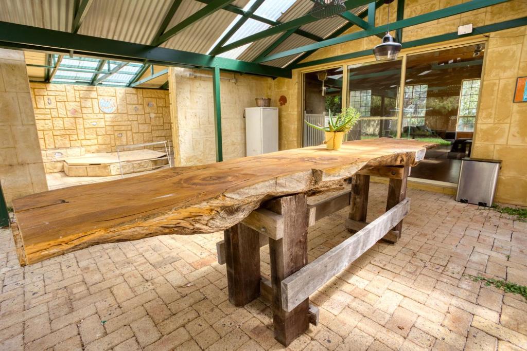 Kuchyň nebo kuchyňský kout v ubytování The Early Camilleri Residence