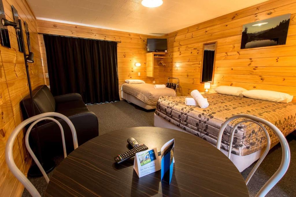 Fox Glacier TOP 10 Holiday Park & Motels photo