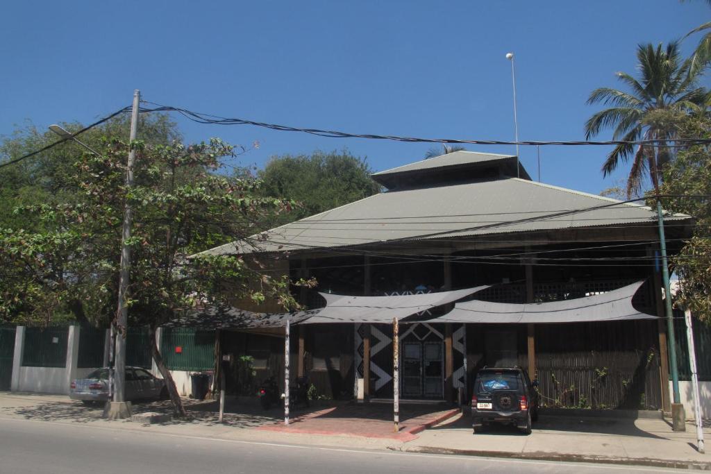 Budova, kde se hotel nachází