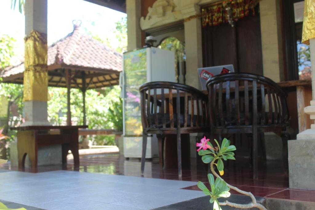 Van Karning Bungalow - 8