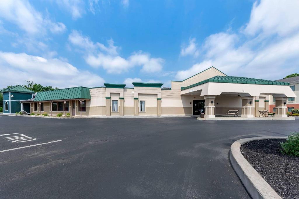 a large building with a street in front of it at Quality Inn Selinsgrove in Selinsgrove