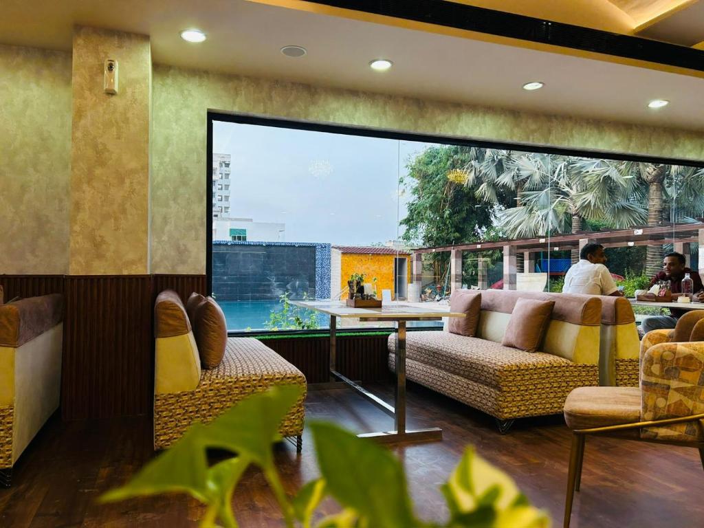 Χώρος καθιστικού στο Florian Club Resort and Spa Jaipur