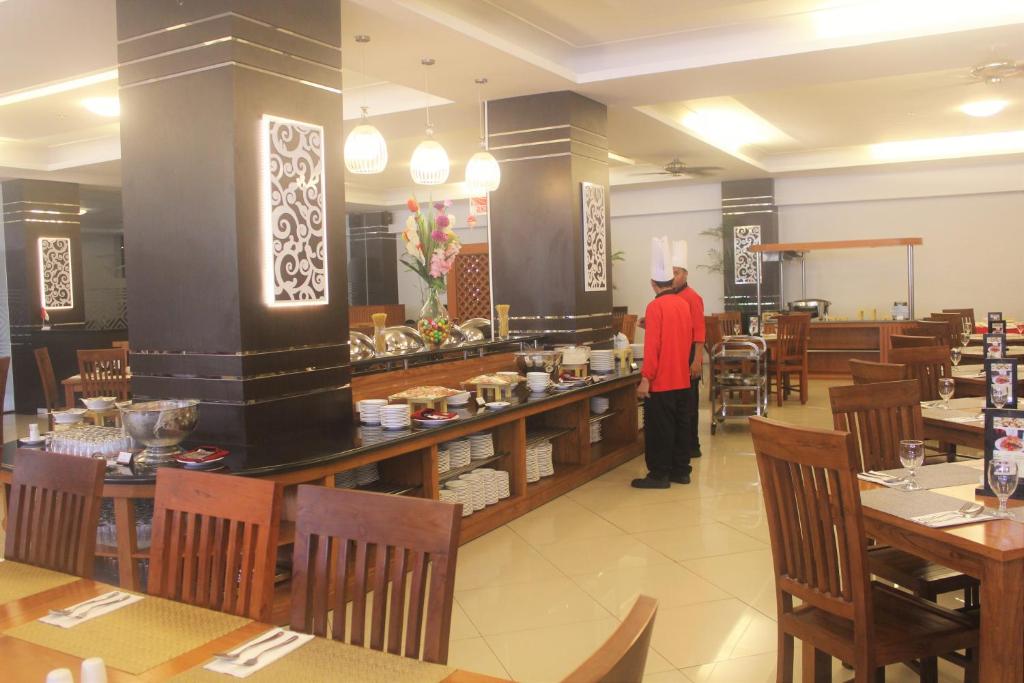 Hosté ubytování Prima SR Hotel & Convention Yogyakarta