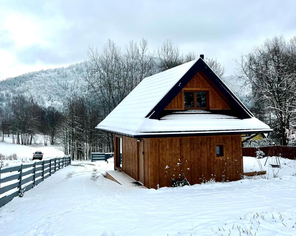 Cichosza domki w Szczyrku durante el invierno