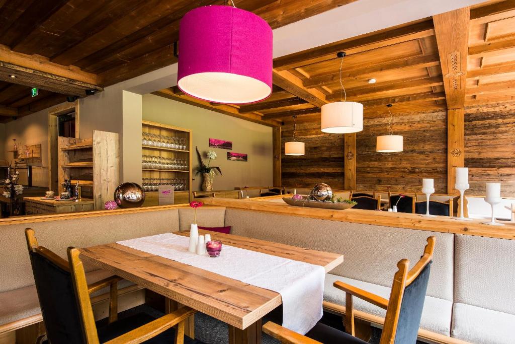 Restaurace v ubytování smartHOTEL