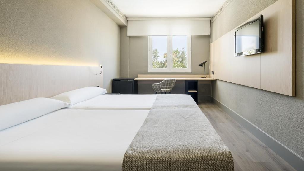Hotel Ilunion Las Lomas, Mérida – Bijgewerkte prijzen 2023